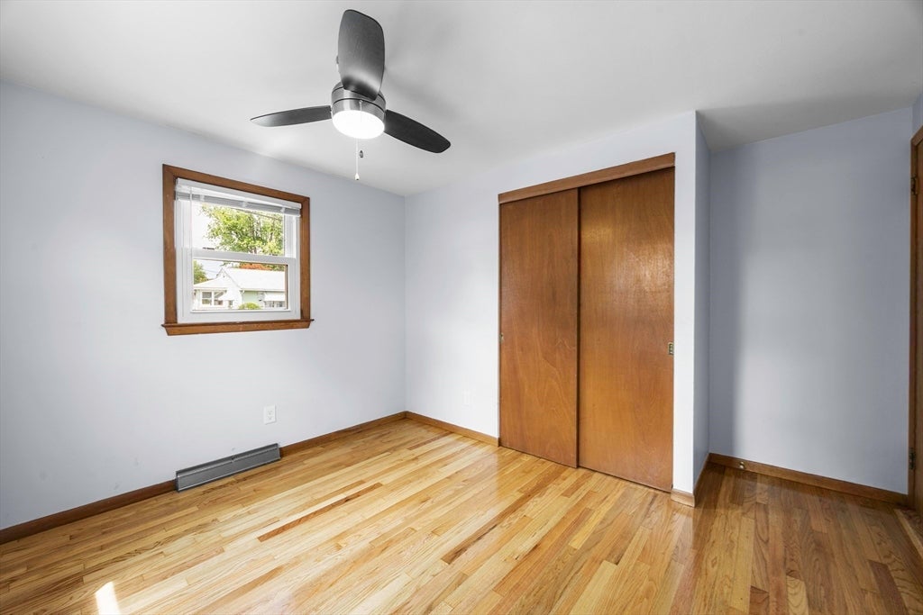 71 Dayton St, Chicopee, MA Photo #12