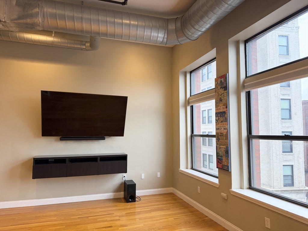 54 Central Sq 4A