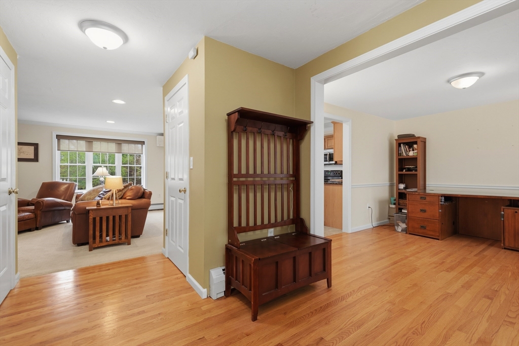 27 Colburn St #27, Northborough, MA, 27 Colburn St #27, Northborough, MA Photo #2