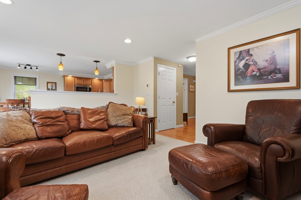 27 Colburn St #27, Northborough, MA, 27 Colburn St #27, Northborough, MA Photo #6
