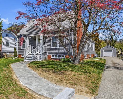 Photo of 372 Buffinton St, Somerset, MA 02726 (MLS # 73515876)