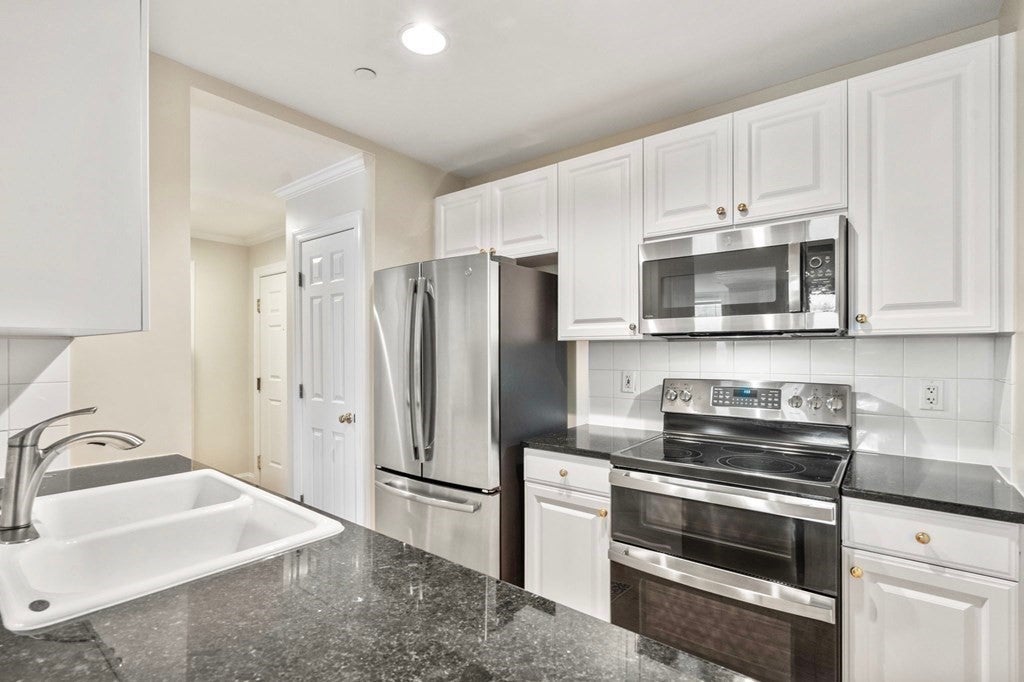 73 Chelsea St #104, Boston, MA Photo #6