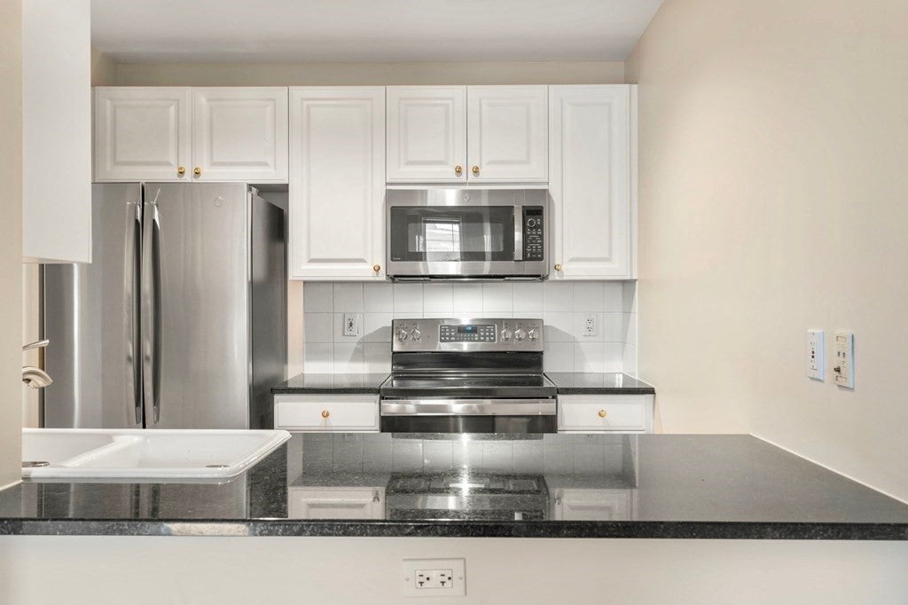 73 Chelsea St #104, Boston, MA Photo #8