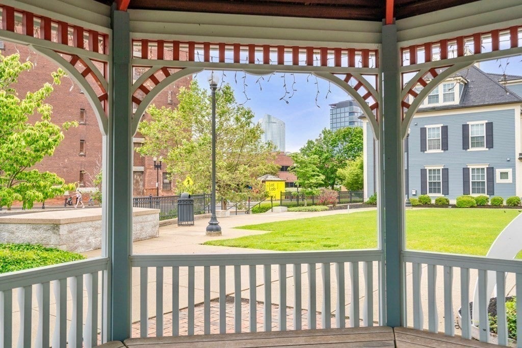 73 Chelsea St #104, Boston, MA Photo #13