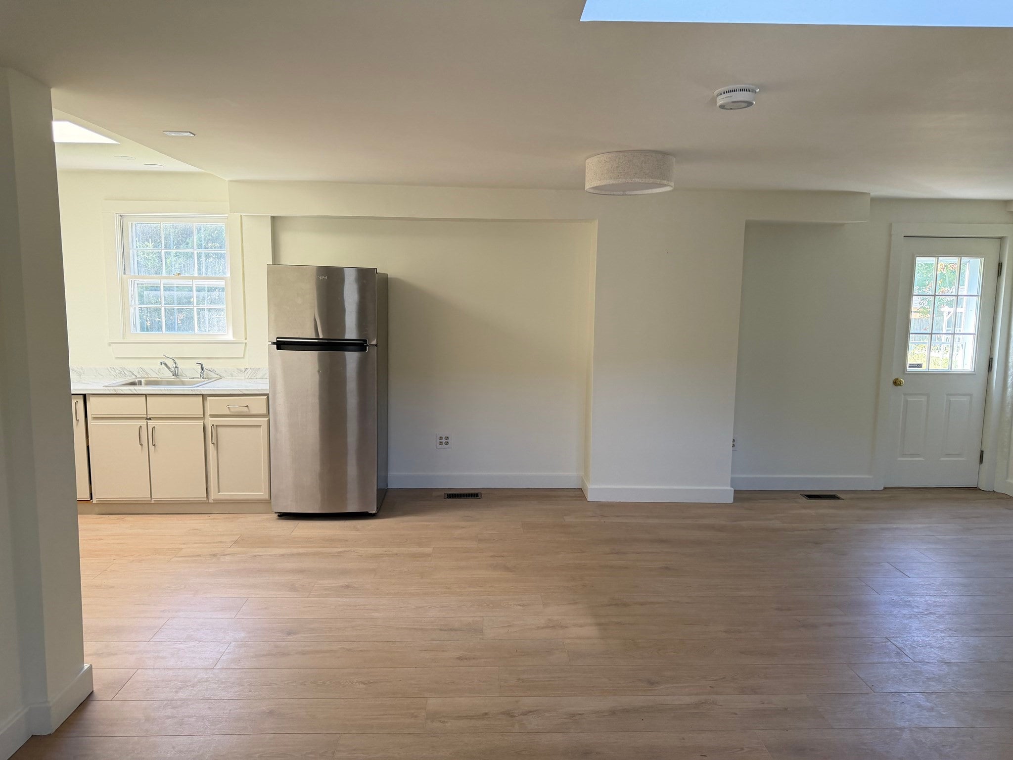 362 King St #1, Littleton, MA Photo #4