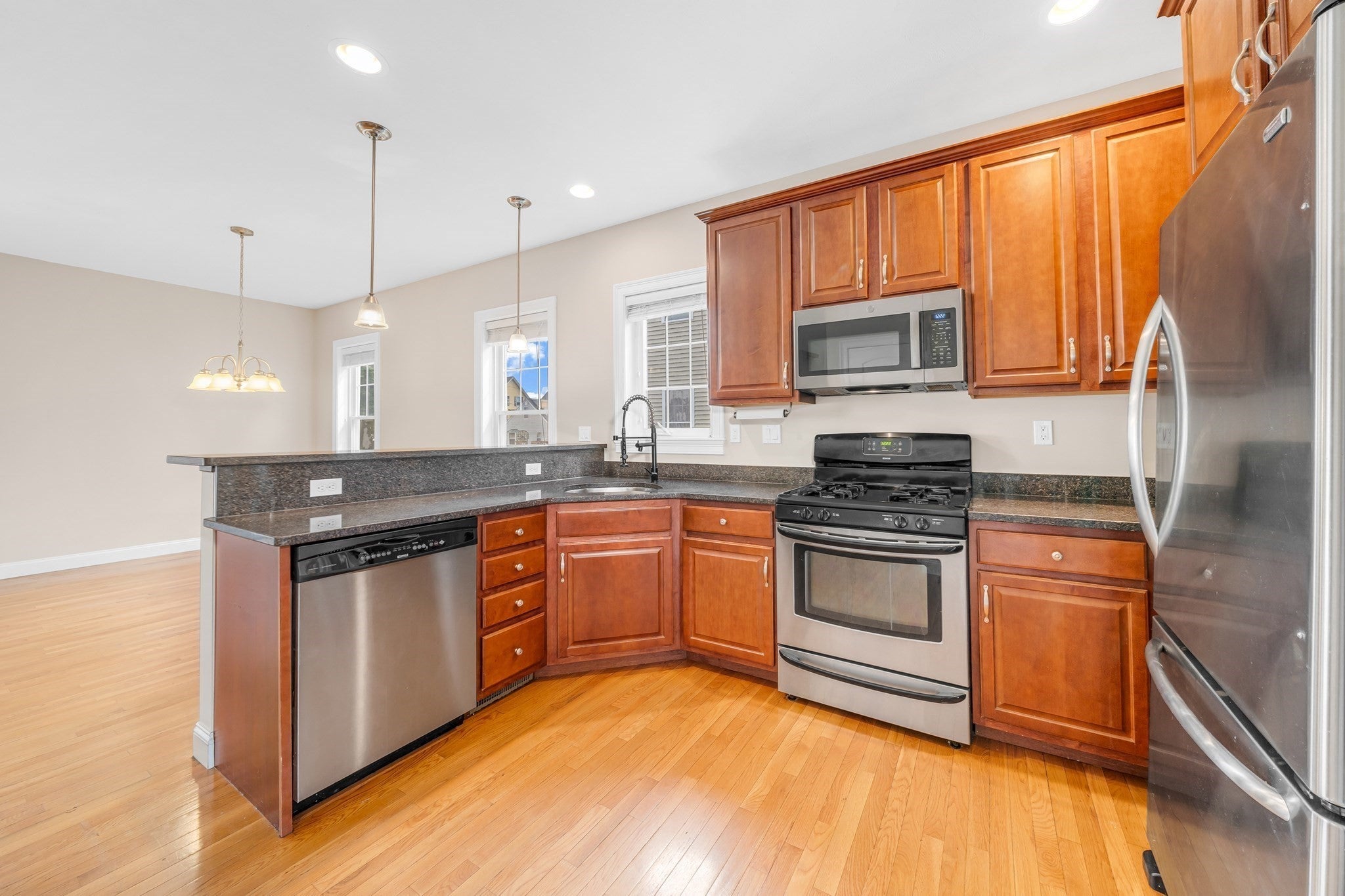 21 County St #B, Peabody, MA Photo #6