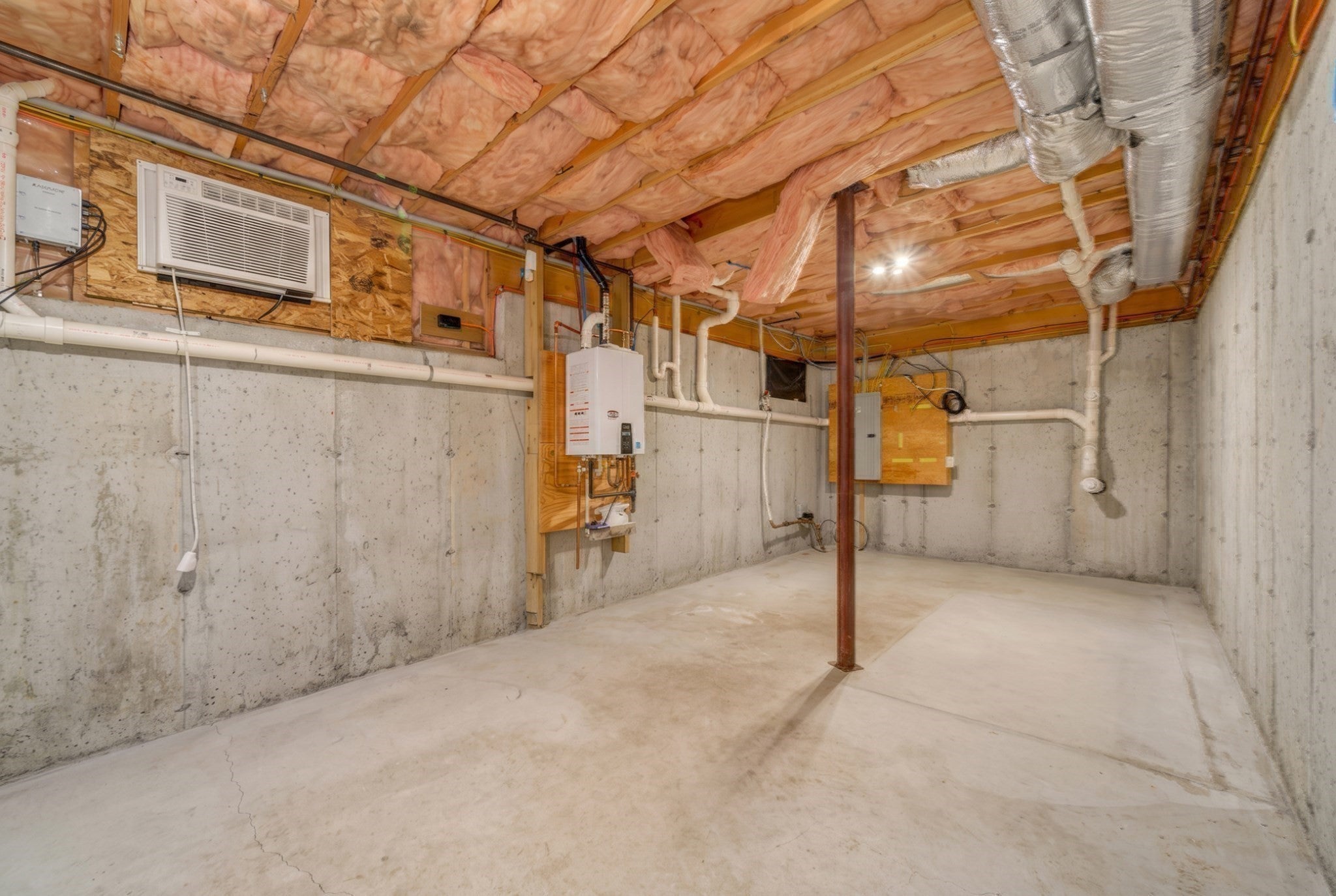 21 County St #B, Peabody, MA Photo #33