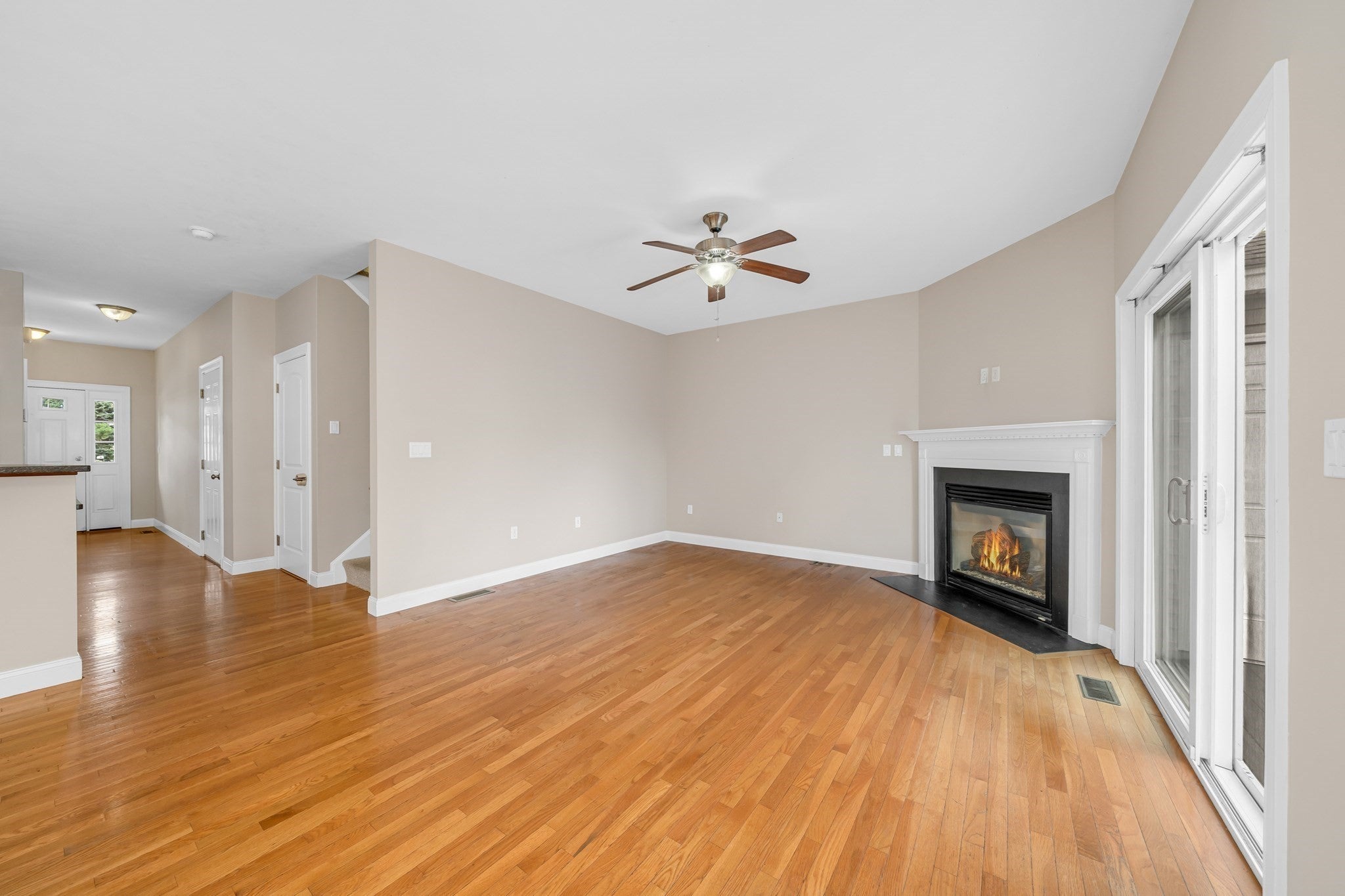 21 County St #B, Peabody, MA Photo #12
