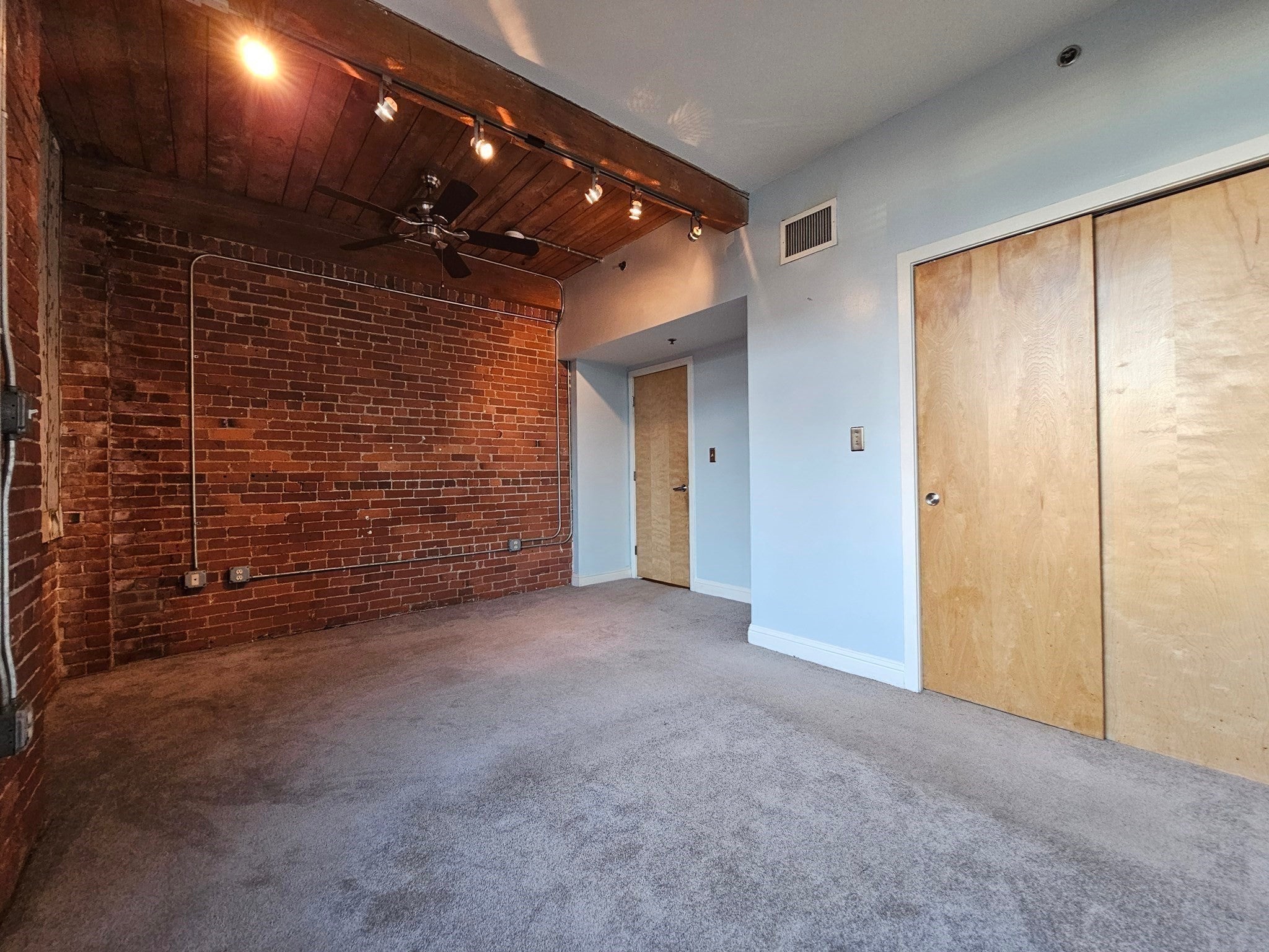 147 Centre ST #208, Brockton, MA, 147 Centre ST #208, Brockton, MA Photo #13