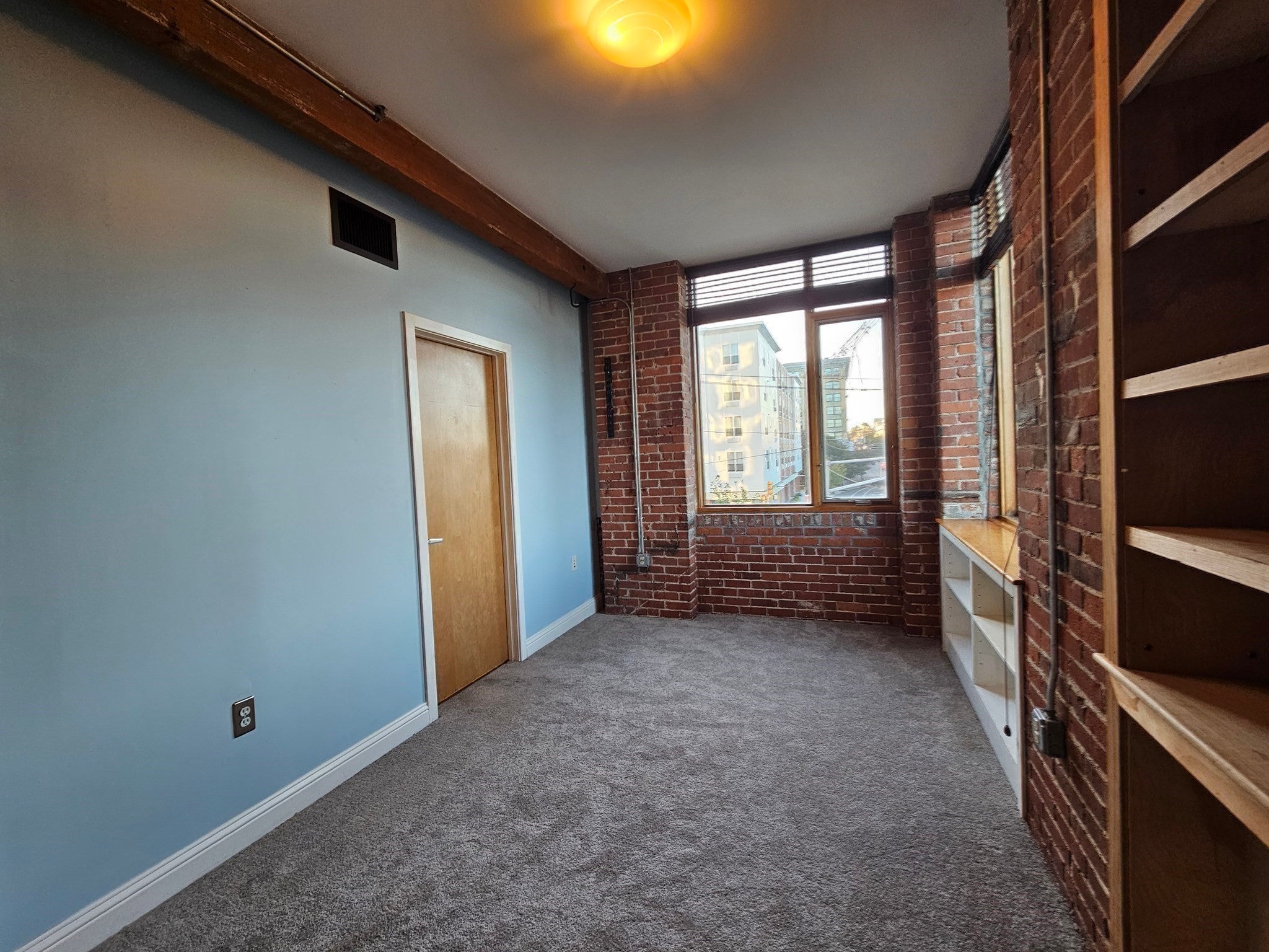 147 Centre ST #208, Brockton, MA, 147 Centre ST #208, Brockton, MA Photo #15