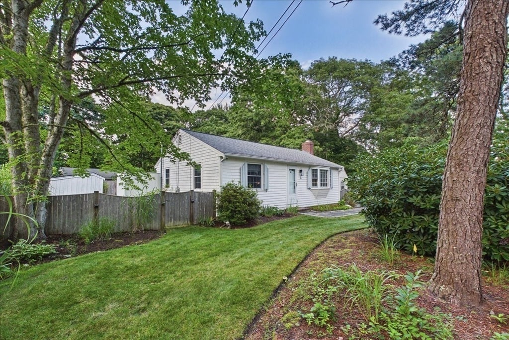 16 Liberty Ln, Yarmouth, MA, 16 Liberty Ln, Yarmouth, MA Photo #2