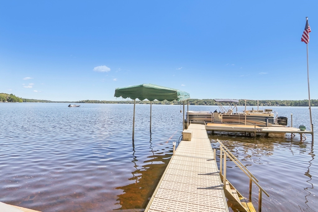 19 Hilltop Acres Dr