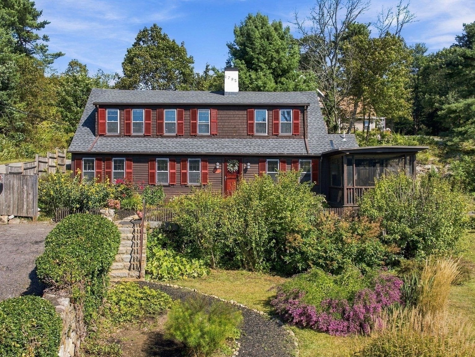 25 Concord St, Gloucester, MA, 25 Concord St, Gloucester, MA Photo #2