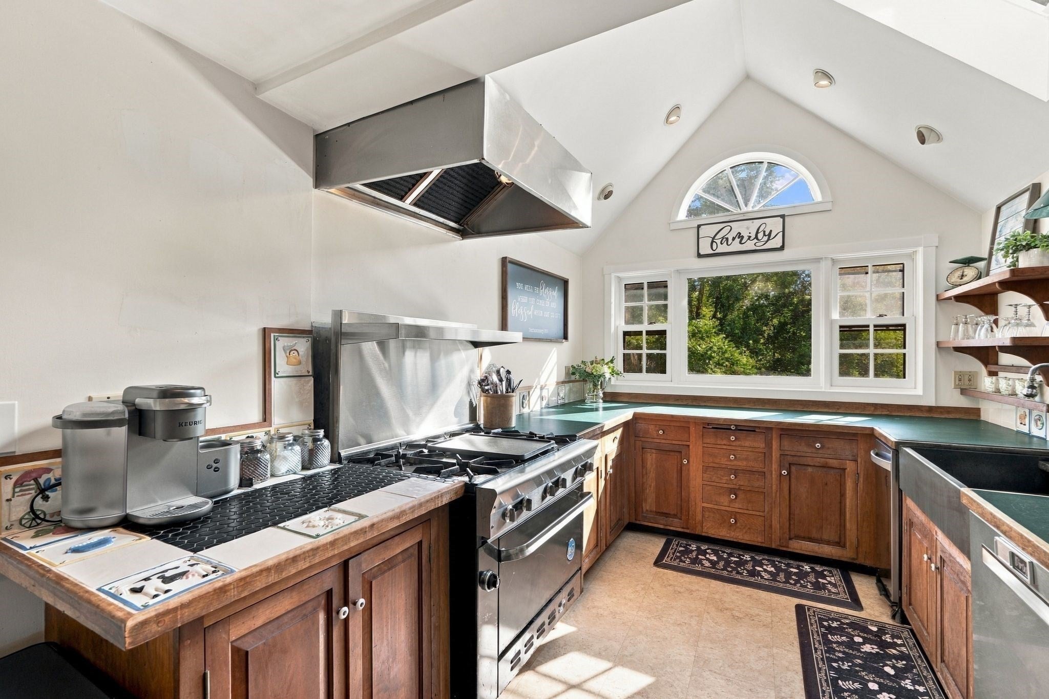 25 Concord St, Gloucester, MA, 25 Concord St, Gloucester, MA Photo #20