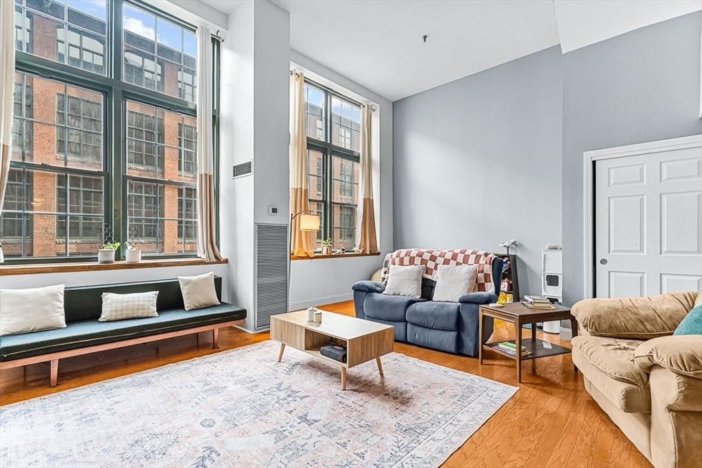 200 Market St 51B