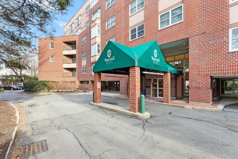 1 Watermill Pl 212 Arlington MA 02476
