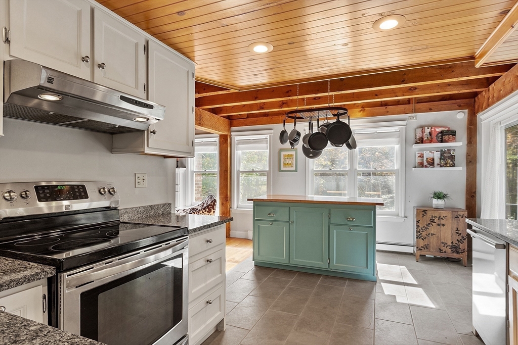 55 Carroll Rd