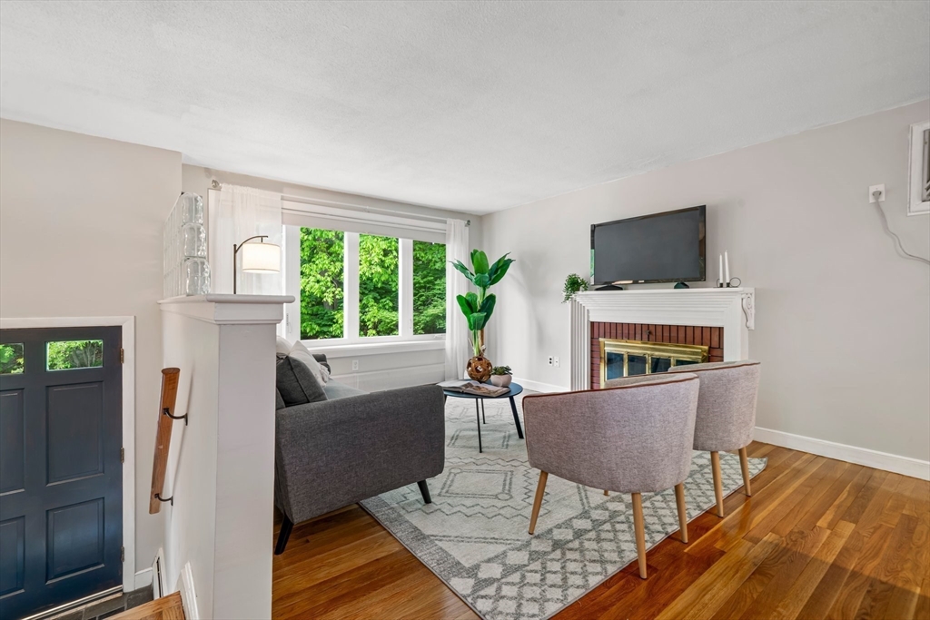 21 Wilhelmina Ave