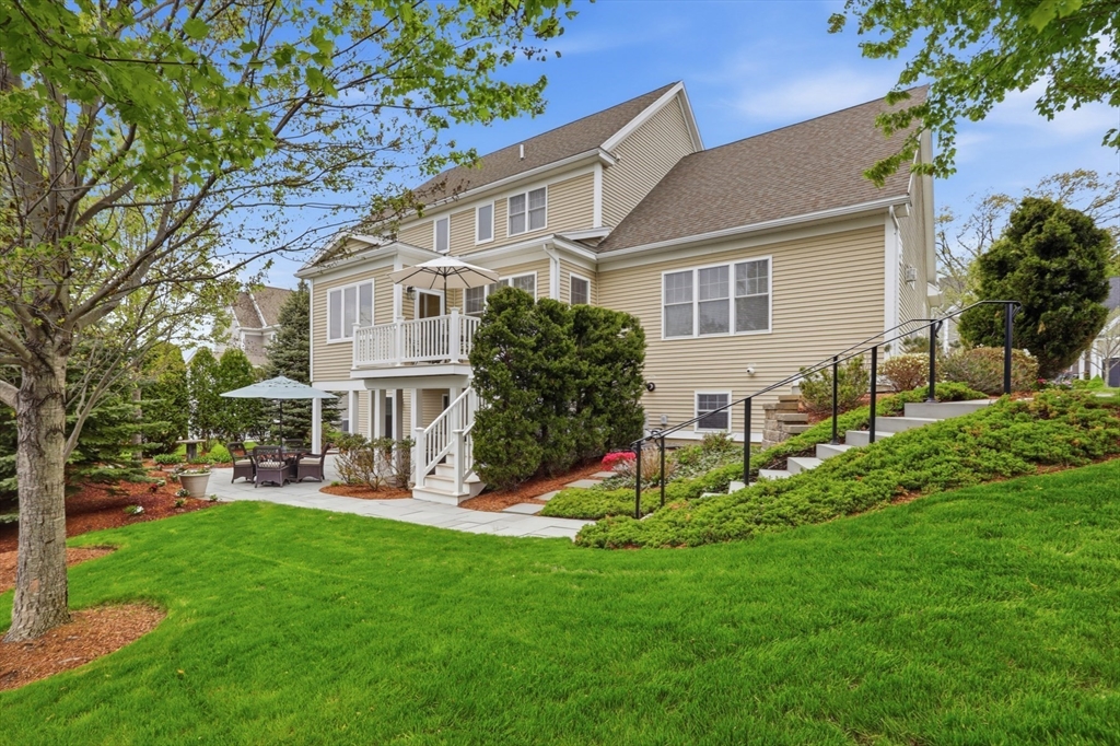 47 Winship Dr