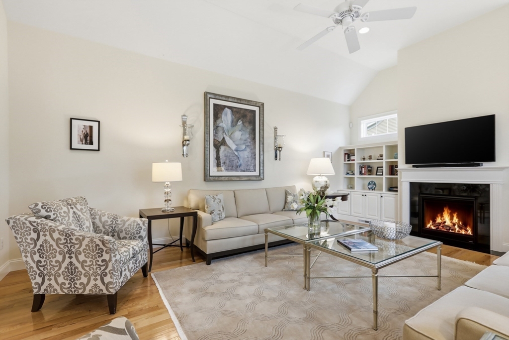 47 Winship Dr, Stoneham, MA Photo #23