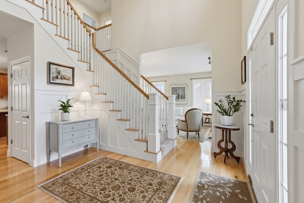 47 Winship Dr, Stoneham, MA Photo #12