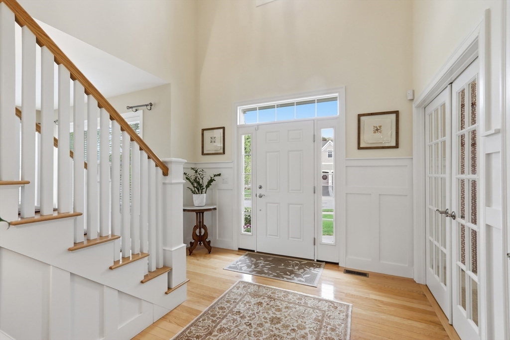 47 Winship Dr, Stoneham, MA Photo #13