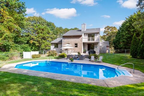 21 Eldridge St Bourne MA 02533