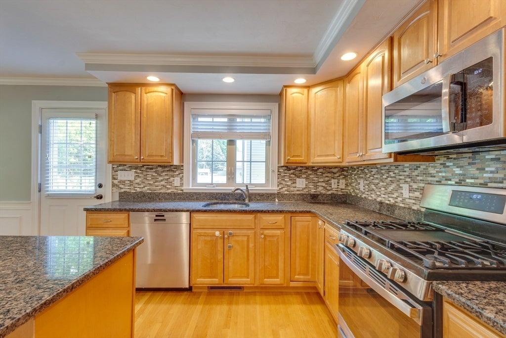 99 Princeton Ave