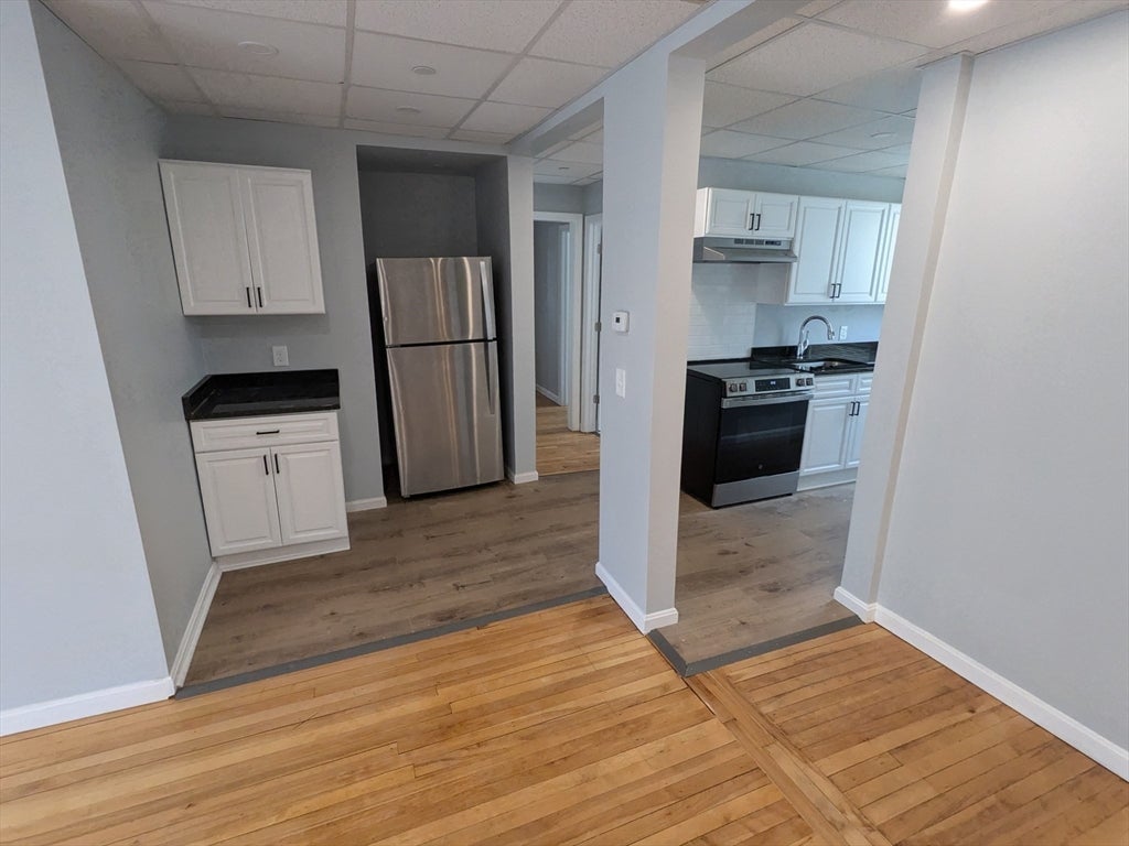 188 Park Ave Aka 127 Institute Rd, Worcester, MA Photo #5