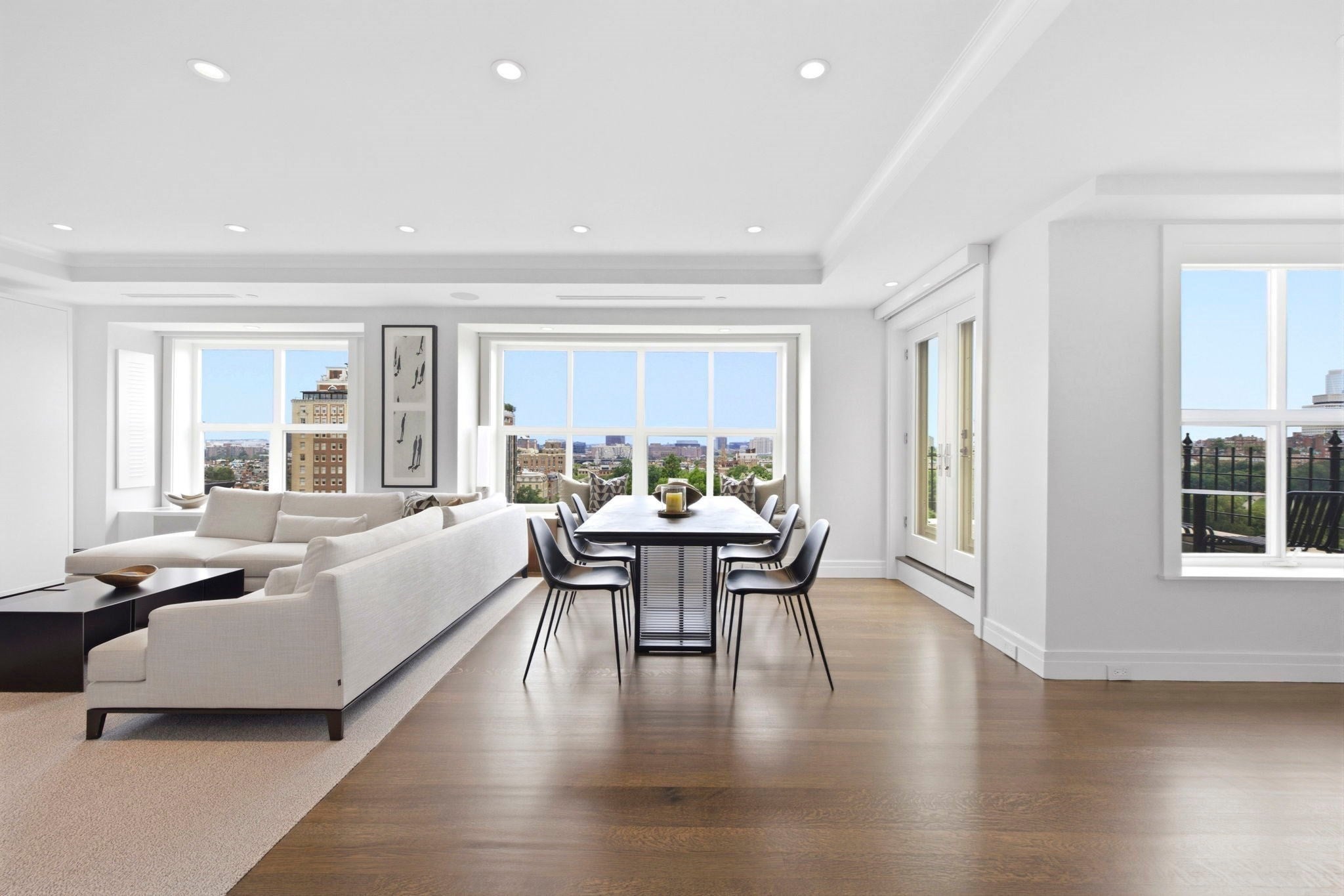 300 Boylston St 1202
