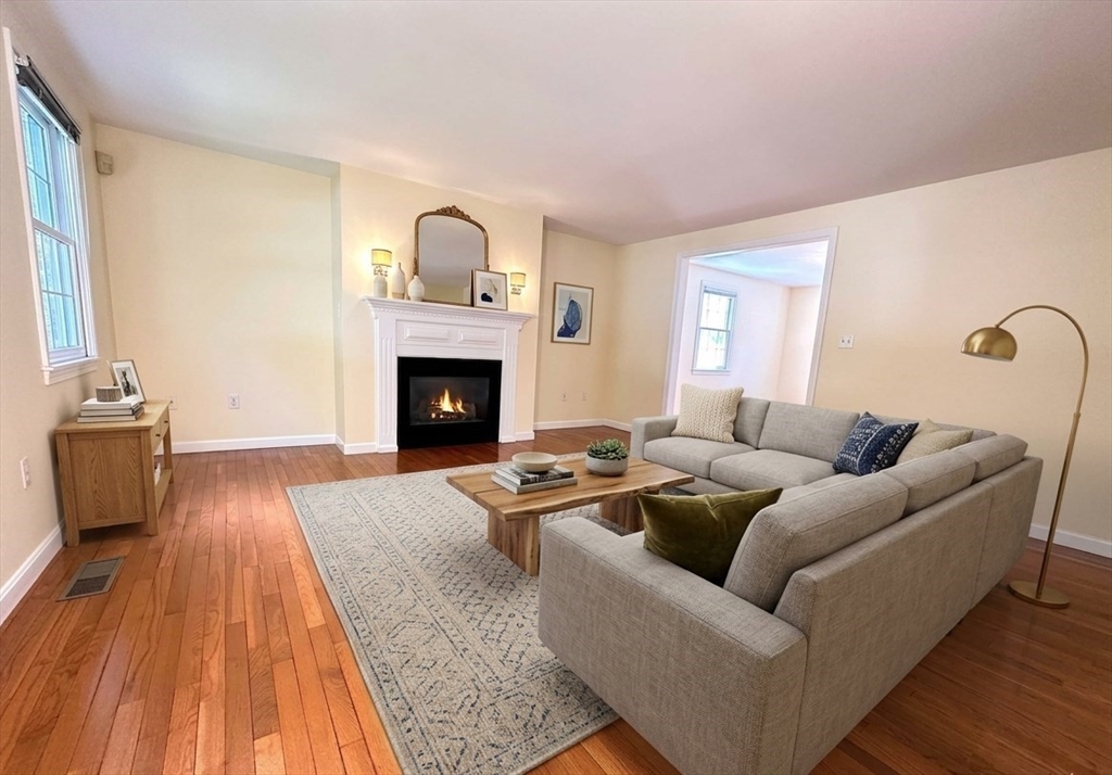 322 Lowell Street 322