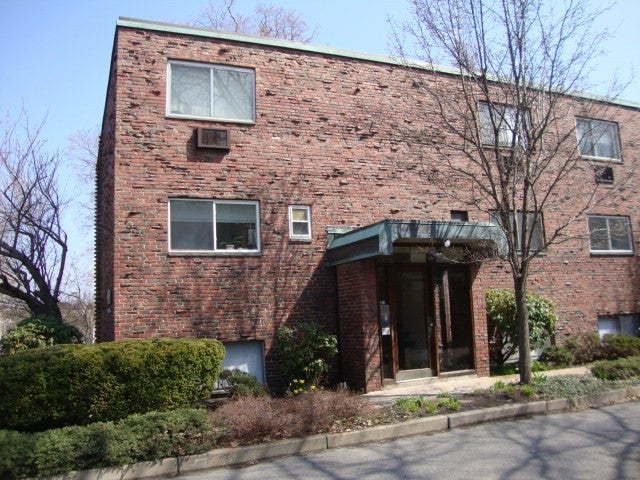 53 St Paul St #3, Brookline, MA Photo #1