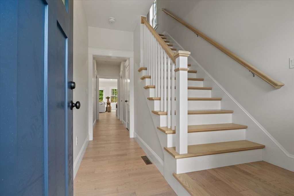 62 Uncas Avenue