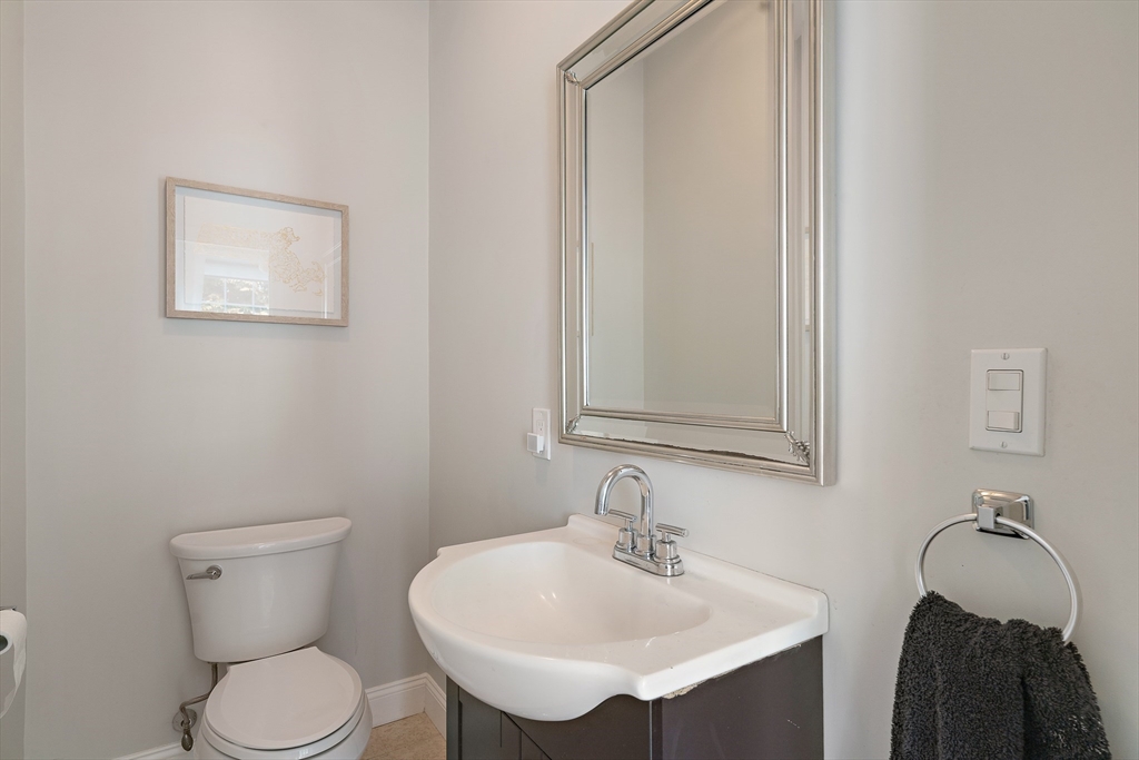 465 Washington St, Winchester, MA Photo #7
