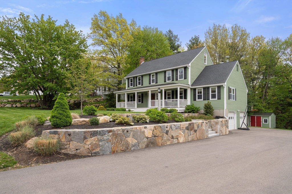 5 Fort Apache Dr, Franklin, MA Photo #2