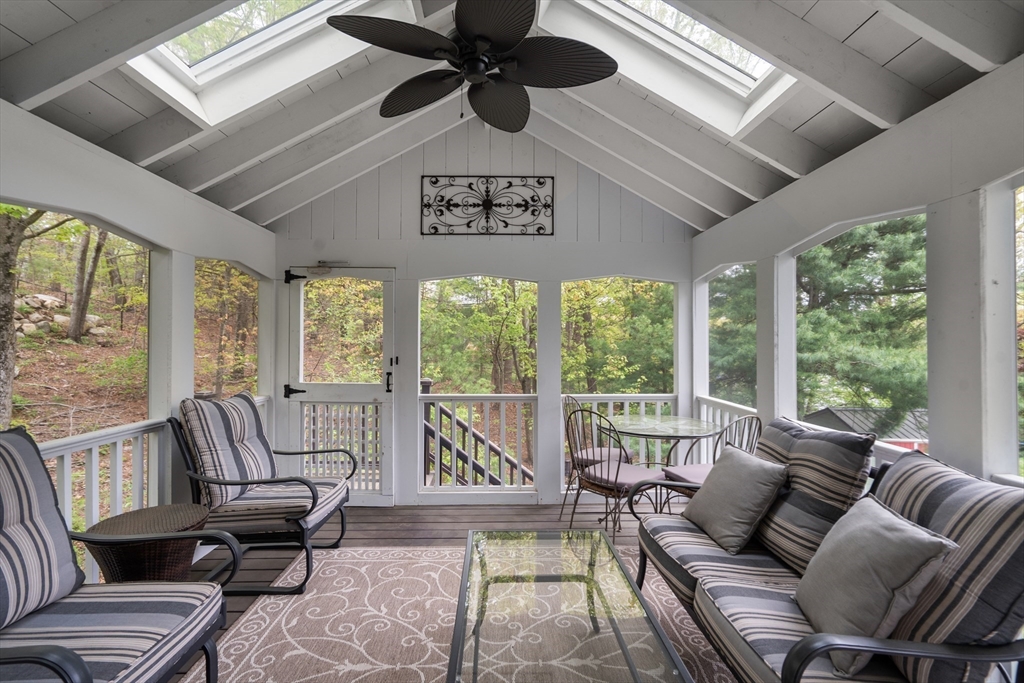 5 Fort Apache Dr, Franklin, MA Photo #17