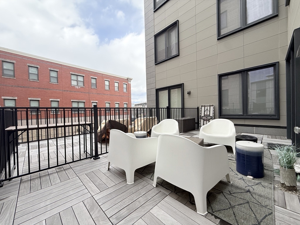 16 Taber St #203, Boston, MA Photo #9