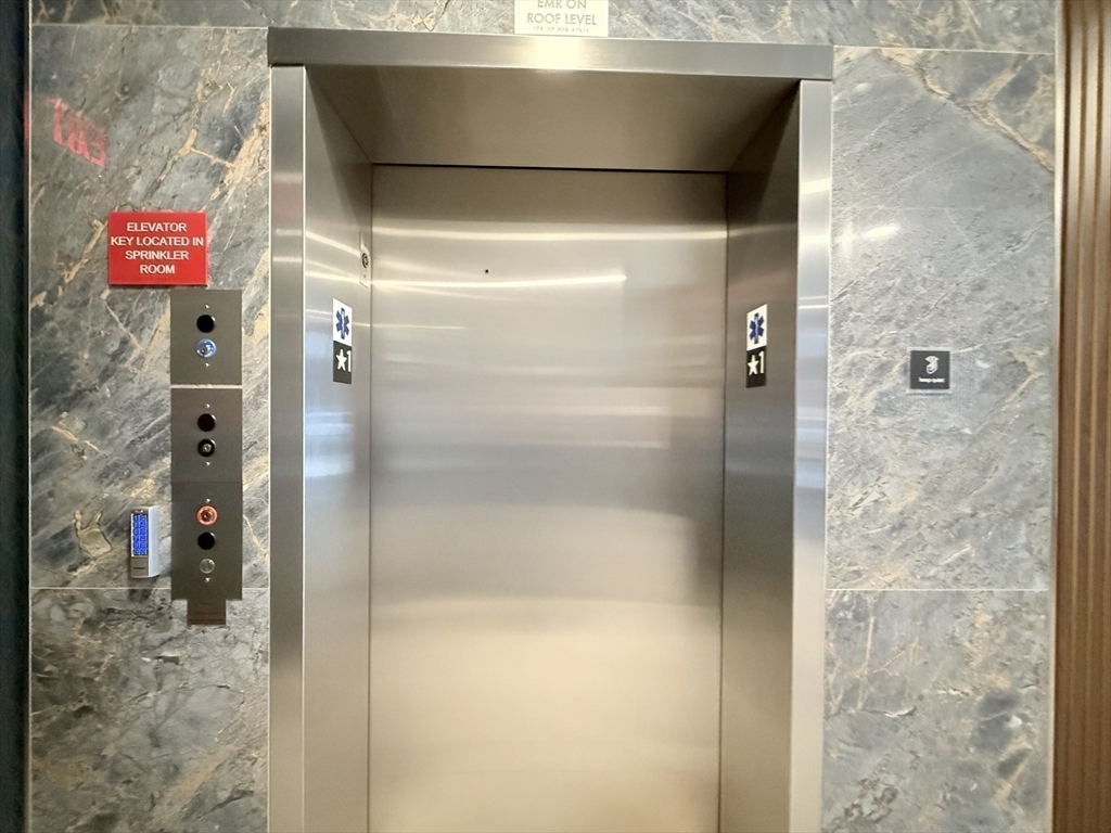 16 Taber St #203, Boston, MA Photo #24
