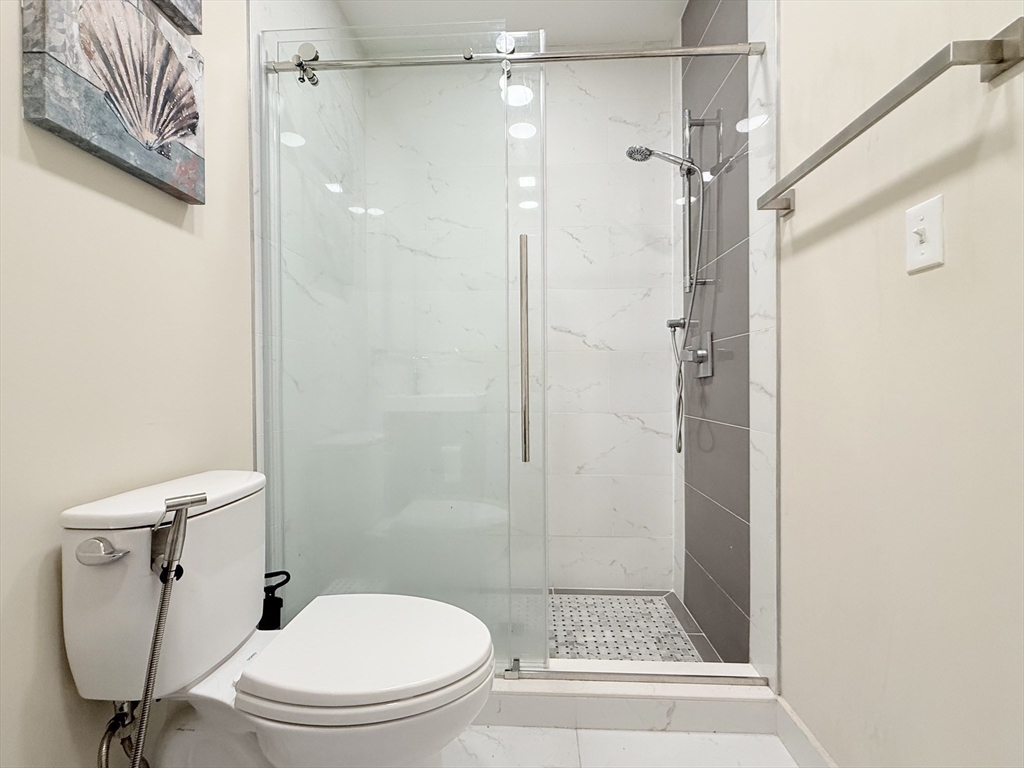 16 Taber St #203, Boston, MA Photo #15