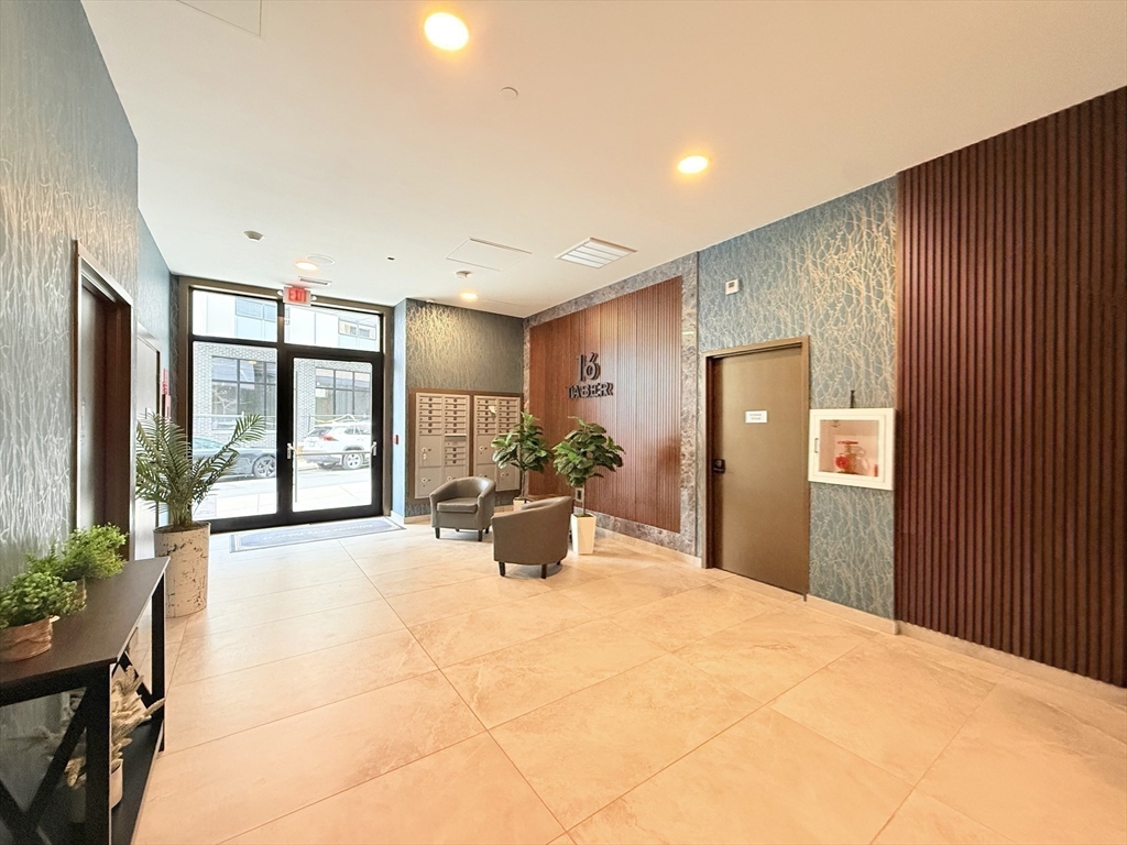 16 Taber St #203, Boston, MA Photo #23