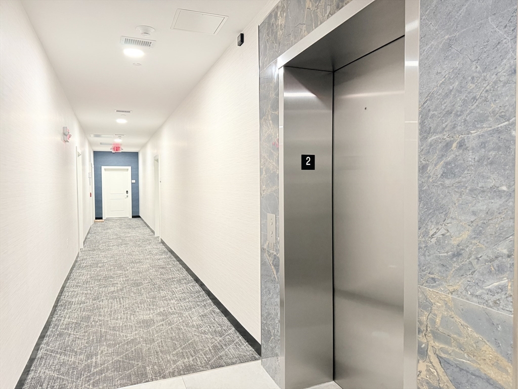 16 Taber St #203, Boston, MA Photo #25