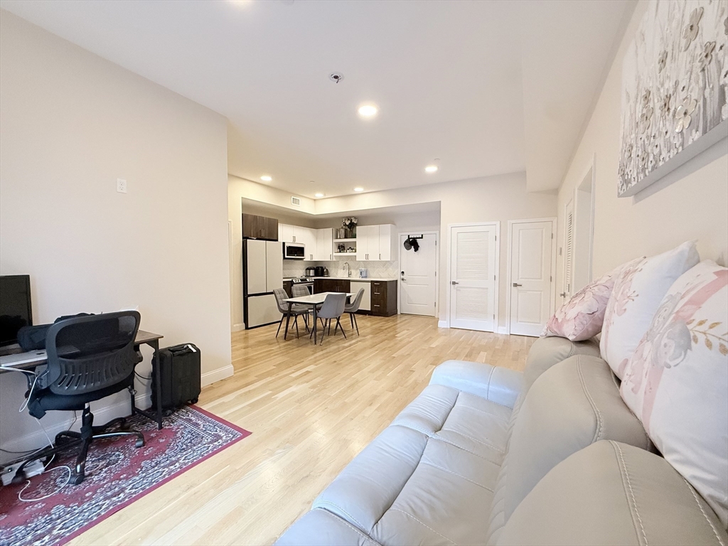 16 Taber St #203, Boston, MA Photo #7