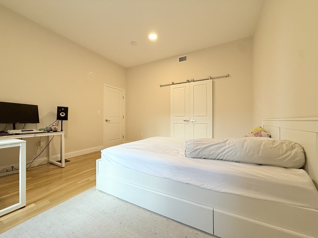 16 Taber St #203, Boston, MA Photo #12