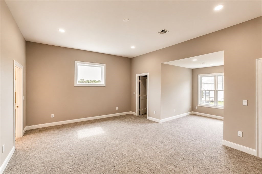 603 South St, Shrewsbury, MA, 603 South St, Shrewsbury, MA Photo #10