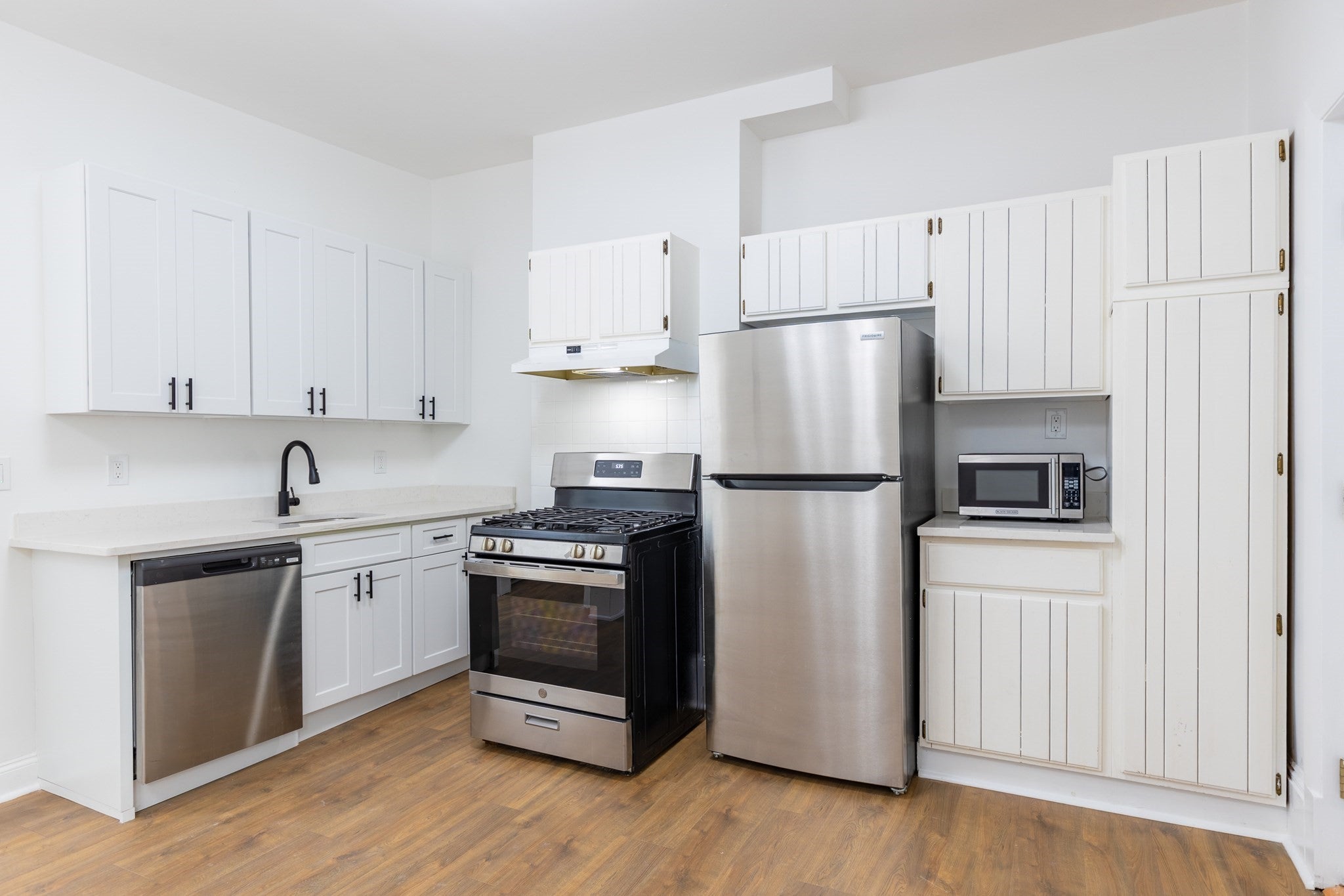 595 East 5th Street