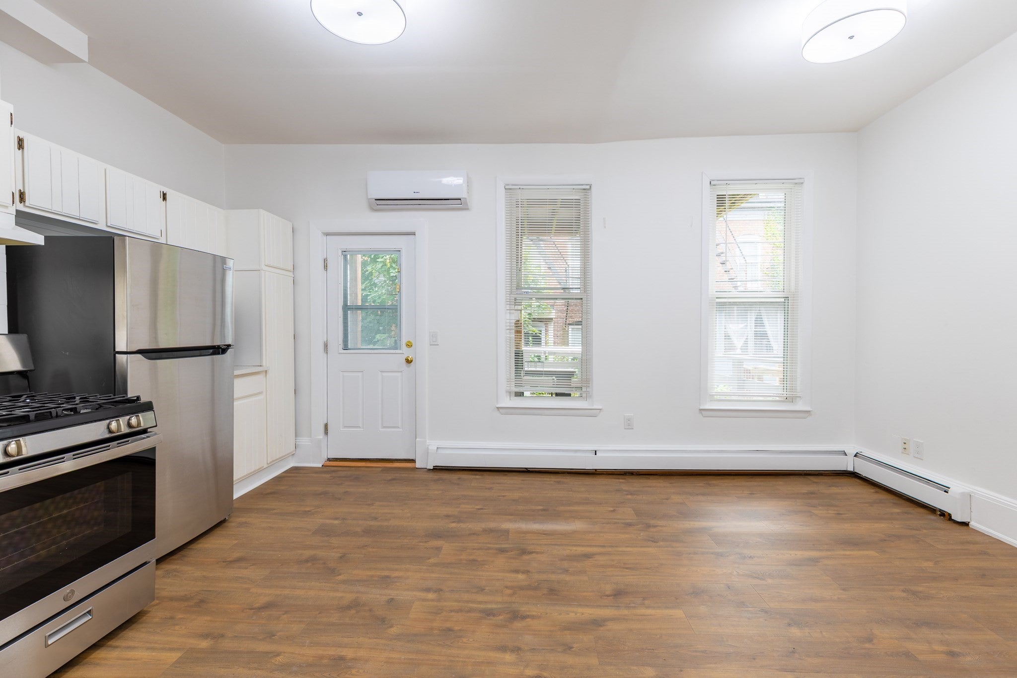 595 East 5th Street
