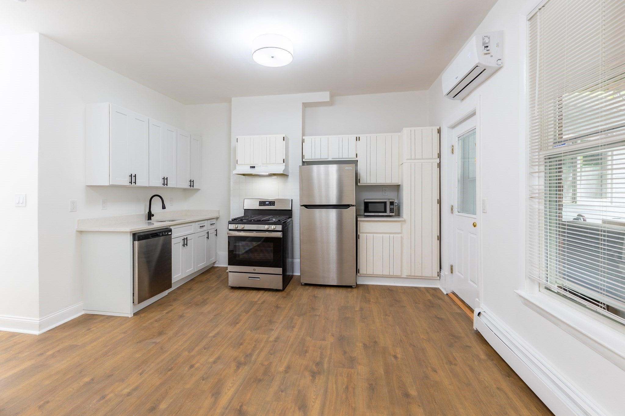 595 East 5th Street