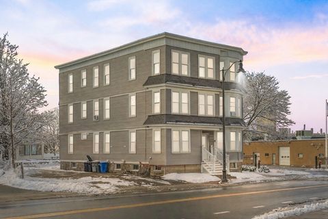 412 Cabot St Beverly MA 01915