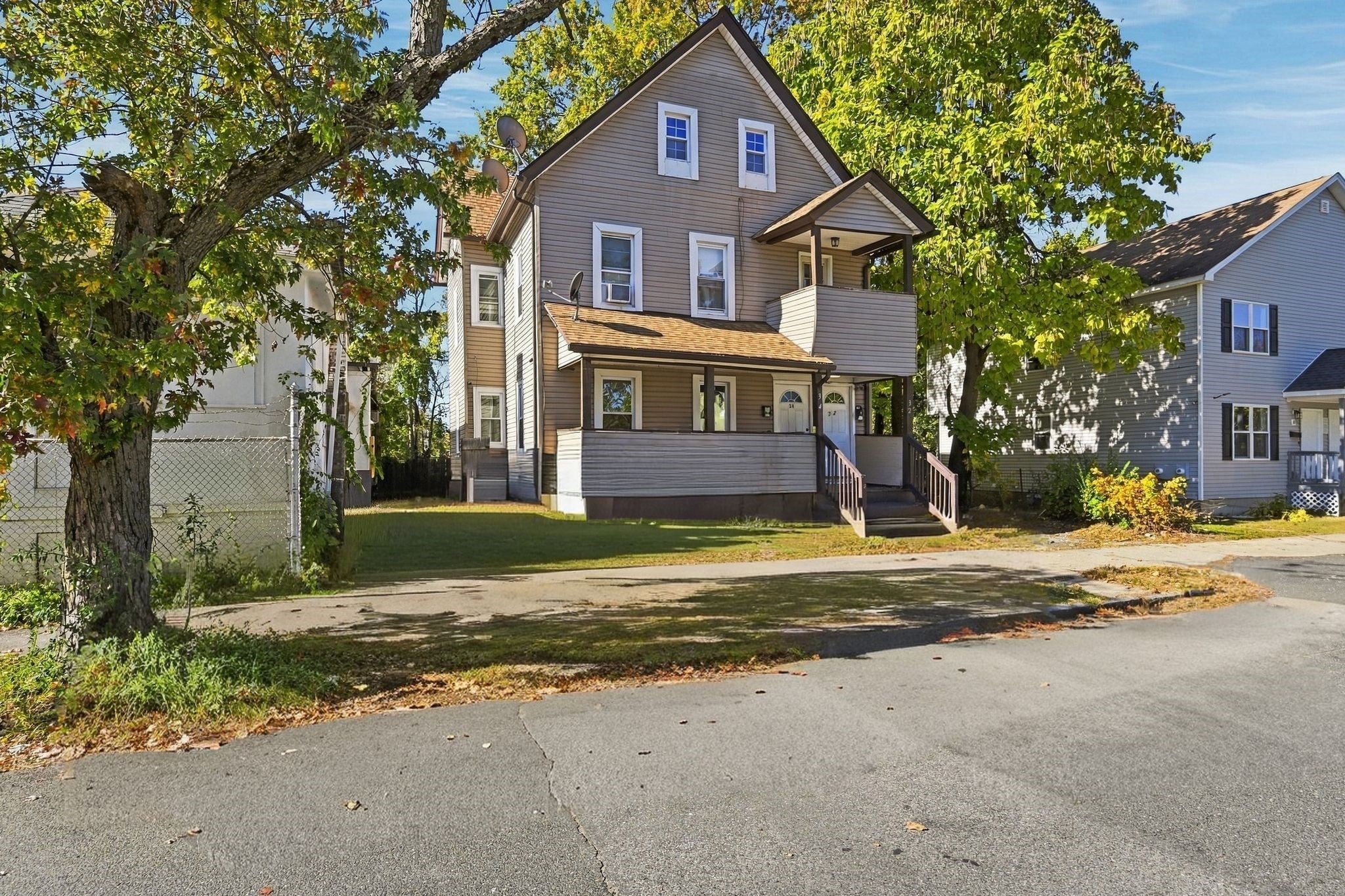 32-34 Dawes St