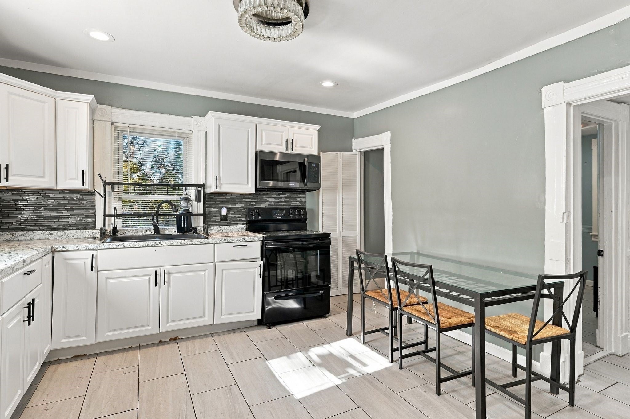 32-34 Dawes St, Springfield, MA, 32-34 Dawes St, Springfield, MA Photo #16